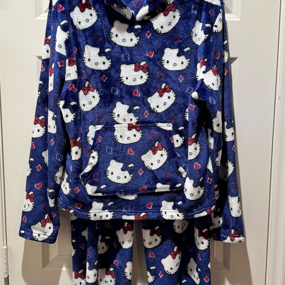 Hello Kitty Blue Pajama Set - Size M